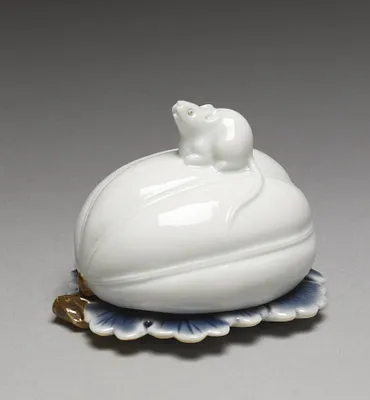 Incense Container (""Kogo"") in the Form of a Mouse