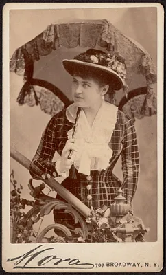 Portrait of an unidentified woman