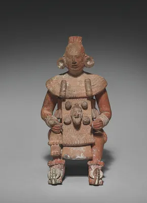 Seated Lord with Removable Headdress: Figure