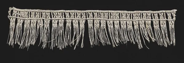 Lace Edging with Fringe