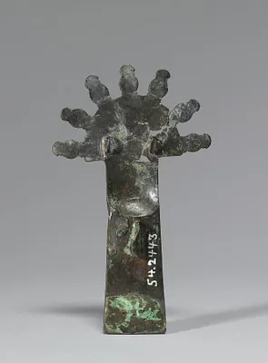 Bow Fibula