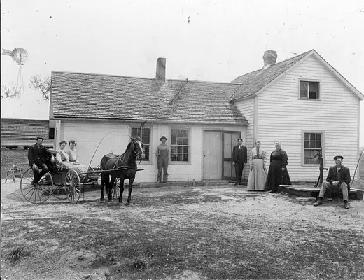 Near Osborne Park, IA, Elizabeth Debes and family, 1901