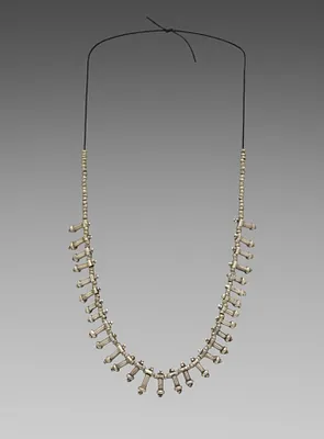 Necklace with beads (sadi?)