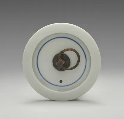 Lid for a Teapot with Bamboo