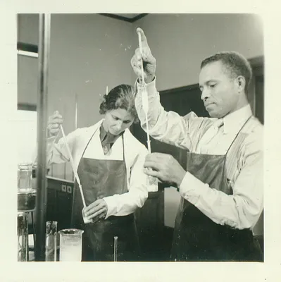 Xavier University, Chemistry Class