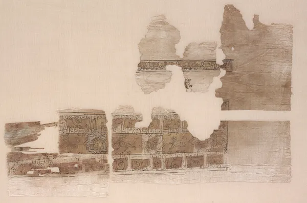 Fragment with tripartite band