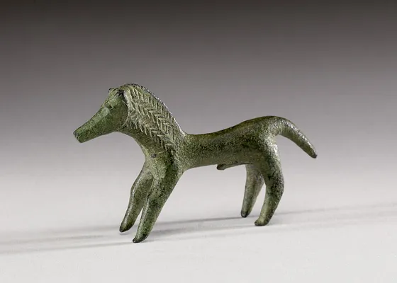 Horse with Incised Mane