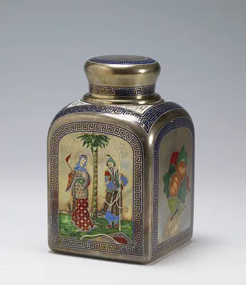 Tea Caddy with Chinoiserie Couple