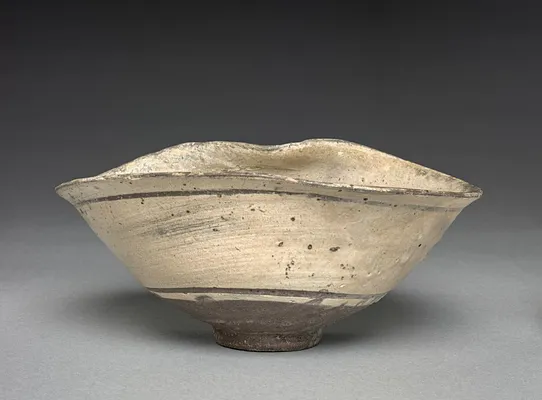 Bowl with Brushing Decorations