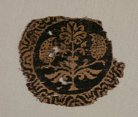 Fragment of a Segmentum with Palmette Tree