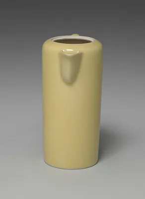 Sake Pourer
