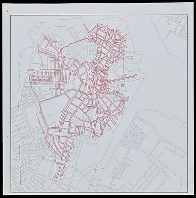 Outline map of 18th-century Boston drawn on an outline map of modern Boston