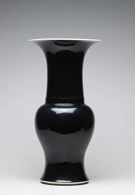Large Oviform Vase