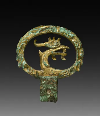 Sword-hilt with Phoenix Head Ring Pommel