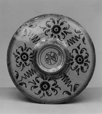 Plate with Cupid