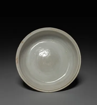 Round Covered Box with Floral Scrolls in Relief:  Qingbai type Ware