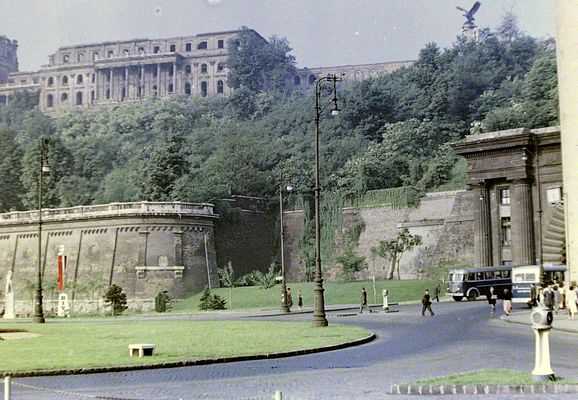 Clark Ádám tér with Ruined Budavári Palota