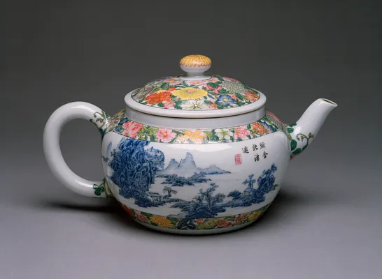 Teapot with Landscapes