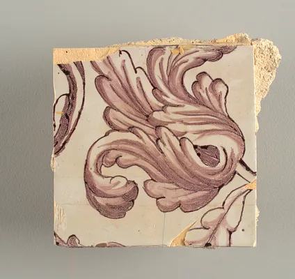 Tile wall facing
