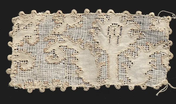 Lace Cuff (one of two)