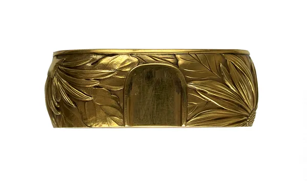 Fuchi with Chrysanthemums