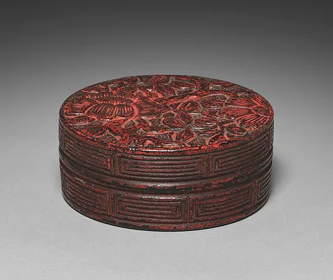 Incense Box (Kogo) with Camellia Design