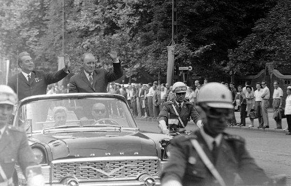 L. I. Brezhnev's Visit to Hungary