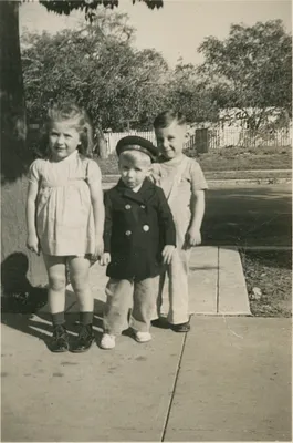 Cousins in Orange, United States, 1944