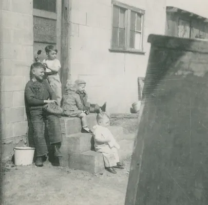 Richard Marvets, Don Snyder, Lindy Snyder, and Audrey Snyder, 1920