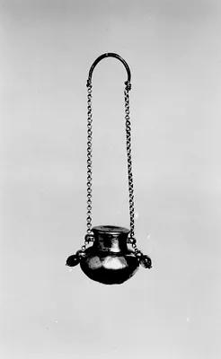 Cosmetic Jar on Chain