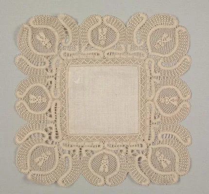 Lace Square