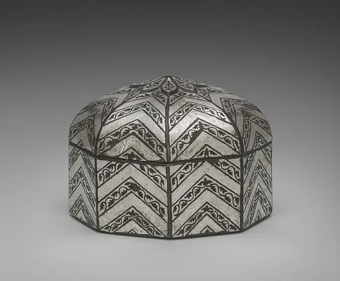 Bidri Pandan with Chevrons