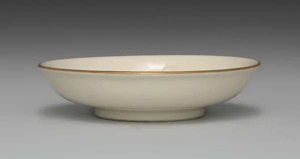 Small Dish from Dining Set with Plum Blossoms and Cracked-Ice