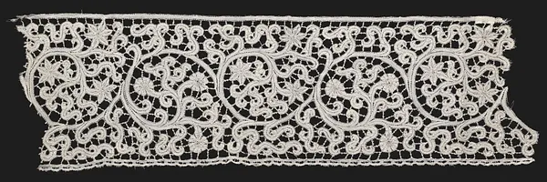 Lace Border