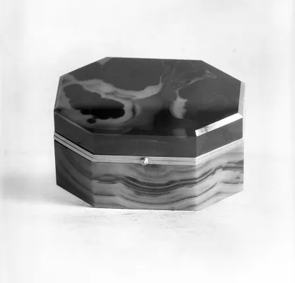 Snuffbox