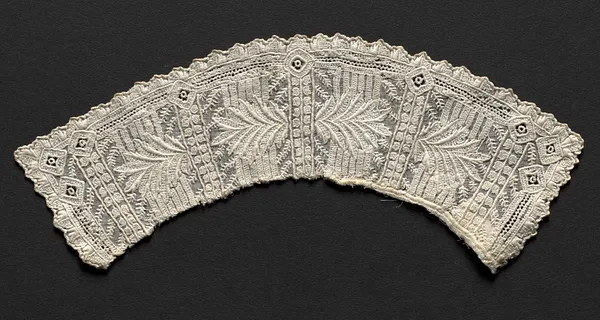 Lace Cuff