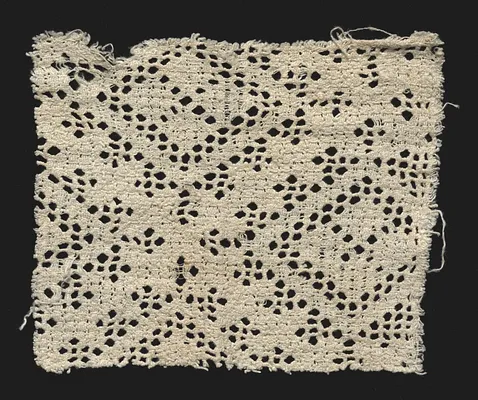 Lace fragment