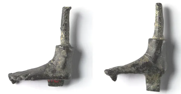 Bronze Mount from a "Shawabty Bundle": Pair of Feet