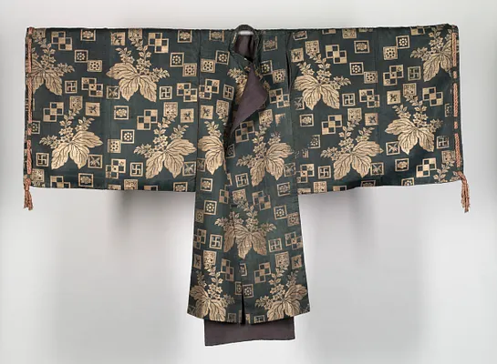 Noh Robe (Kariginu)