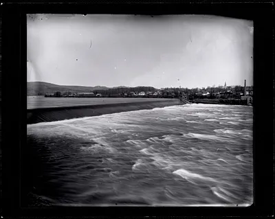 Holyoke wooden dam