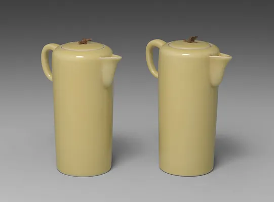 Sake Pourers