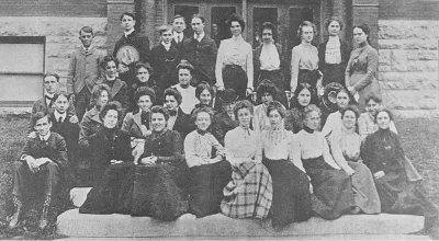 Senior Class Photo, Independence High School, 1901