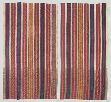 Curtain