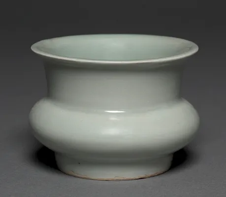 Vase in the Shape of a Grain Measure (Zhadou)