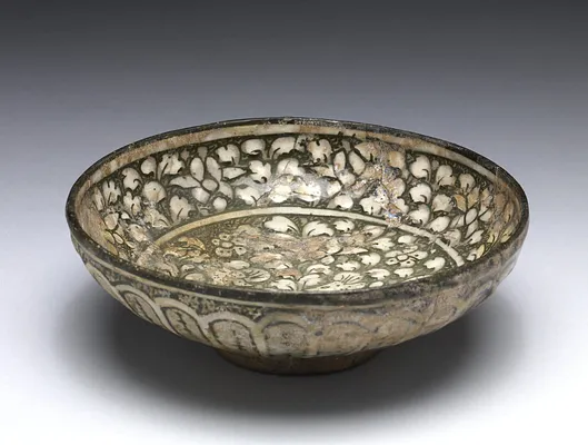 Plate with Deer Against Foliated Background