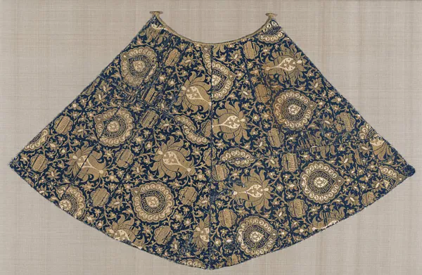 Mantle for a Statue of the Virgin with Lotus Blossoms and Medallions