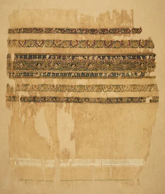 Turban or shawl end with tiraz and gold