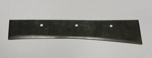 Ceremonial Blade with Three Perforations (Dao)