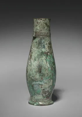 Wine Vessel (Hu)