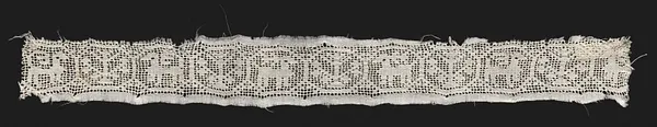 Lace fragment